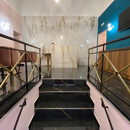 Katarios Nocleg ze śniadaniem